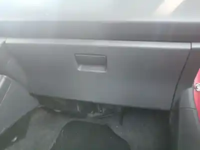 Автозапчастина б/у бардачок для suzuki swift iii (mz, ez) 1.3 ddis (rs 413d) посилання на oem iam 7341062j10s1s