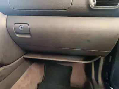 Автозапчасти б/у бардачок за audi a3 (8l1) 1.9 tdi ссылки oem iam 8l18570955fs