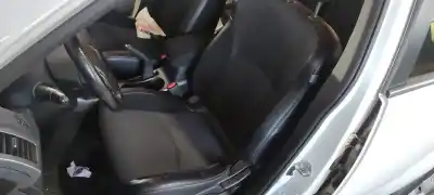 Автозапчастина б/у комплект сидів для mitsubishi outlander (cw0) motion 4wd посилання на oem iam 