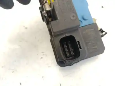 Second-hand car spare part front right door lock for volvo xc90  oem iam references 30699748  