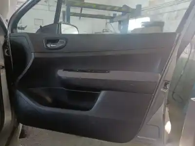 Peça sobressalente para automóvel em segunda mão forra / revestimento da porta dianteira direita por peugeot 307 (3a/c) 2.0 hdi 90 referências oem iam 
