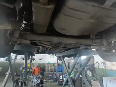 Peça sobressalente para automóvel em segunda mão charrió / suporte de eixo de trás por peugeot 307 (3a/c) 2.0 hdi 90 referências oem iam 