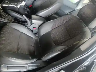 Автозапчастина б/у ліве передне сиділо для hyundai i30 (fd) 1.6 crdi посилання на oem iam  Автозапчастина б/у ліве передне сиділо для hyundai i30 (fd) 1.6 crdi посилання на oem iam