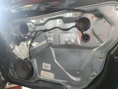Автозапчастина б/у регулятор переднього правого скла для seat ibiza iii (6l1) 1.2 посилання на oem iam 6l4837462