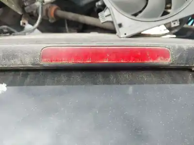 Recambio de automóvil de segunda mano de LUZ CENTRAL DE FRENO para CHRYSLER GRAND VOYAGER V (RT) 2.8 CRD referencias OEM IAM   
