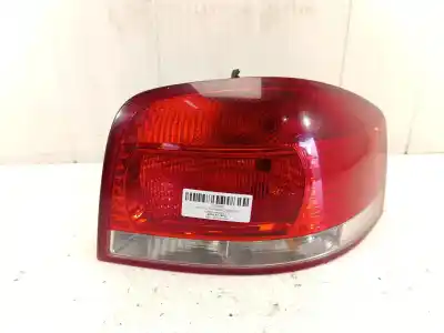 Автозапчасти б/у правый задний фонарь за audi a3 (8p1) 2.0 tdi 16v ссылки oem iam 8p0945096