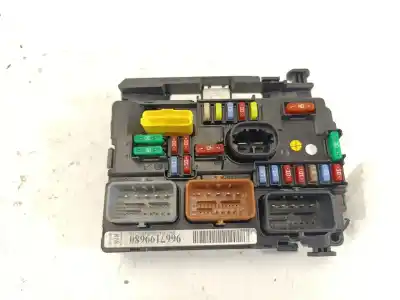 Pezzo di ricambio per auto di seconda mano Scatola Relè/fusibili per CITROEN C3 II (SC_) 1.0 VTI 68 Riferimenti OEM IAM 654588  9667199680