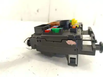 Second-hand car spare part fuse box unit for citroen c3 ii (sc_) 1.0 vti 68 oem iam references 654588  9667199680