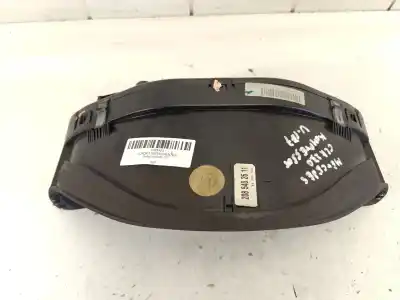 Peça sobressalente para automóvel em segunda mão quadrante por mercedes-benz clk (c208) clk 230 kompressor (208.347) referências oem iam 2085402611  