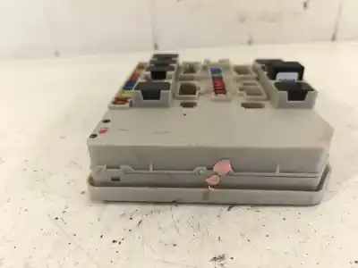 Second-hand car spare part fuse box unit for renault modus / grand modus (f/jp0_) 1.5 dci (fp0d, jp0d) oem iam references 233293d  