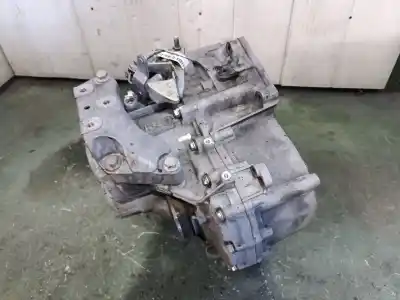 Автозапчастина б/у коробка передач для audi a3 (8p1) 2.0 tdi 16v посилання на oem iam grf  02q300043hv