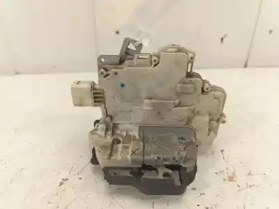 Peça sobressalente para automóvel em segunda mão fechadura da porta traseira esquerda por audi a4 berlina (8e) 2.0 tdi 16v (103kw) referências oem iam 8e0839015aa