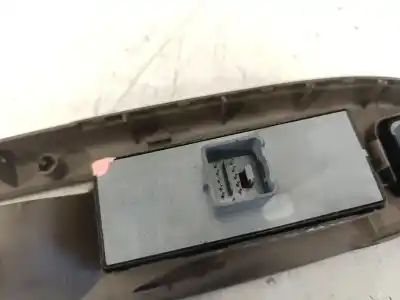 Peça sobressalente para automóvel em segunda mão botão / interruptor elevador vidro dianteiro esquerdo por volkswagen passat b6 variant (3c5) 2.0 tdi 16v referências oem iam   