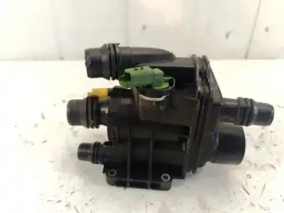 Second-hand car spare part thermostat for peugeot 308 sw ii (lc_, lj_, lr_, lx_, l4_) 1.2 thp 130 oem iam references 9807198480  