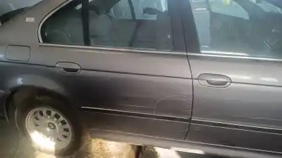 Peça sobressalente para automóvel em segunda mão PORTA DO AUTOMÓVEL TRASEIRA DIREITA por BMW 5 (E39)  Referências OEM IAM 41528266722  