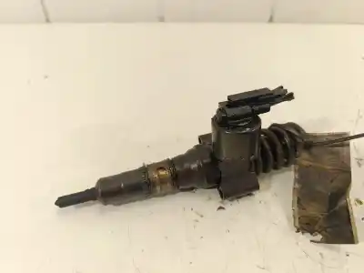 Second-hand car spare part injector for skoda octavia ii (1z3) 2.0 tdi 16v oem iam references 03g130073g   Second-hand car spare part injector for skoda octavia ii (1z3) 2.0 tdi 16v oem iam references 03g130073g
