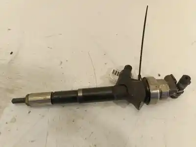 Second-hand car spare part INJECTOR for OPEL ASTRA H SEDÁN (A04) 1.7 CDTi (L69) OEM IAM references 93376270  