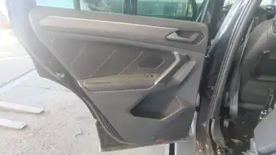 Pezzo di ricambio per auto di seconda mano RIVESTIMENTO PORTIERA POSTERIORE SINISTRA per VOLKSWAGEN TIGUAN (AX1) 4MOTION Riferimenti OEM IAM   