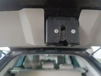 Автозапчастина б/у замок багажника / ворот для mazda cx-7 (er) 2.2 mzr-cd awd (er10a) посилання на oem iam eh1062310a