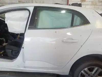 Автозапчастина б/у двері задні ліві для renault megane iv fastback (b9a/m/n_) 1.5 dci 90 (b9a1) посилання на oem iam 821015121r