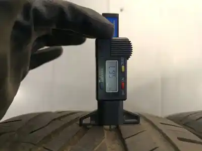 Peça sobressalente para automóvel em segunda mão pneu por bmw x3 (e83) 3.0 d referências oem iam 235/50/18 97v  