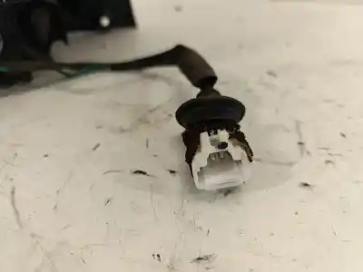 Автозапчастина б/у правий ліхтар для mitsubishi outlander ii (cw_w) 2.0 di-d (cw8w) посилання на oem iam 8330a380  