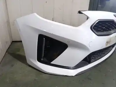 Pezzo di ricambio per auto di seconda mano paraurti anteriore per kia ceed (cd) 1.6 crdi 115 riferimenti oem iam 86510j7010  