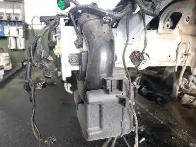 Peça sobressalente para automóvel em segunda mão filtro de ar por kia ceed (cd) 1.6 crdi 115 referências oem iam 28220j7100  