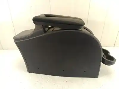 Автозапчасти б/у центральный подлокотник за renault scénic ii (jm0/1_) 1.9 dci (jm14) ссылки oem iam   