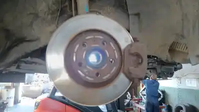 Автозапчастина б/у передній прав для seat leon (1m1) 1.9 tdi посилання на oem iam 1j0407256ag  