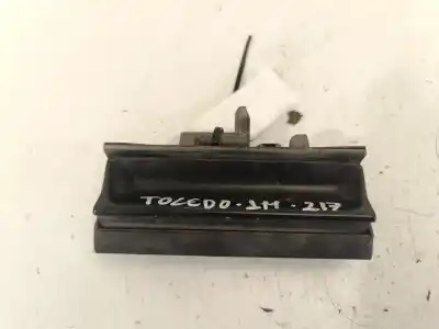 Second-hand car spare part tailgate back door handle for seat toledo ii (1m2) 1.9 tdi oem iam references 1m5827561e