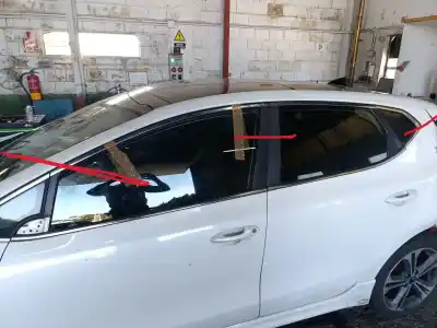 İkinci el araba yedek parçası TAVAN için KIA CEE'D (JD) 1.6 CRDI 136 OEM IAM referansları   