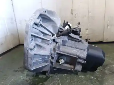 Second-hand car spare part gearbox for renault megane iii fastback (bz0/1_, b3_) 1.5 dci oem iam references jr5175