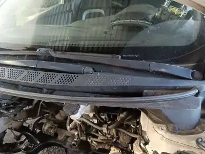 Автозапчасти б/у мотор переднего стеклоочистителя за kia cee'd (jd) 1.6 crdi 136 ссылки oem iam 98110a2000