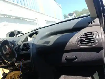 Peça sobressalente para automóvel em segunda mão airbag dianteiro direito por peugeot 206 berlina xs referências oem iam 