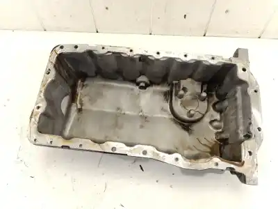Pezzo di ricambio per auto di seconda mano pozzetto per volkswagen golf iv (1j1) 1.6 riferimenti oem iam 