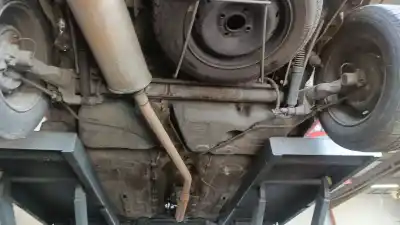 Автозапчастина б/у задня вісь для peugeot 205 ii (20a/c) 1.2 посилання на oem iam 