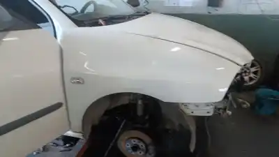 Автозапчастина б/у передне праве крило для seat ibiza iii (6l1) 1.4 tdi посилання на oem iam 6l0821022c