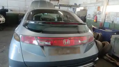 Автозапчастина б/у загальні двері для honda civic viii hatchback (fn, fk) 2.2 ctdi (fk3) посилання на oem iam 
