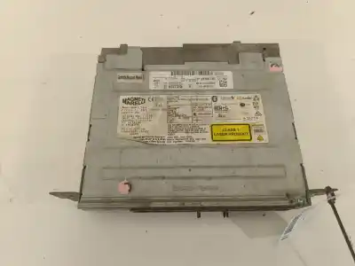 Pezzo di ricambio per auto di seconda mano IMPIANTO AUDIO / RADIO CD per BMW 2 ACTIVE TOURER (F45) 216 D Riferimenti OEM IAM 6822093  