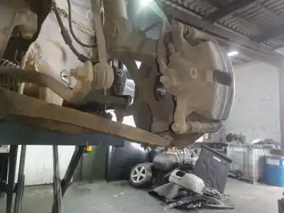 Pezzo di ricambio per auto di seconda mano snodo anteriore sinistro per audi a3 limousine (8vs, 8vm) 2.0 tdi riferimenti oem iam 5wa407255  