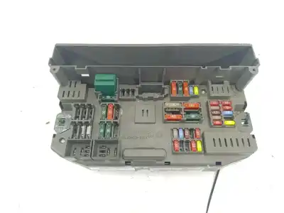 Pezzo di ricambio per auto di seconda mano scatola relè/fusibili per bmw x6 (e71, e72) xdrive 40 d riferimenti oem iam 693169003