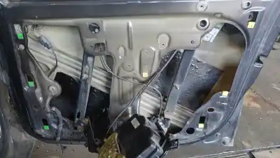 Peça sobressalente para automóvel em segunda mão elevador de vidros dianteiro direito por seat leon (1p1) 2.0 tdi 16v referências oem iam 1p0837462a