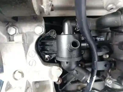 Second-hand car spare part complete engine for seat leon (1p1) 1.6 tdi oem iam references 03l100090qx  cayc