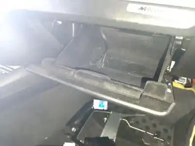 Автозапчасти б/у бардачок за bmw 1 (e87) 116 d ссылки oem iam 51167135697  