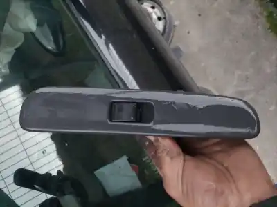 Peça sobressalente para automóvel em segunda mão botão / interruptor elevador vidro dianteiro direito por suzuki swift sf berlina (ea) gs referências oem iam 
