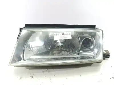 Peça sobressalente para automóvel em segunda mão farol / farolim esquerdo por skoda octavia i (1u2) 1.6 referências oem iam 1u1941017