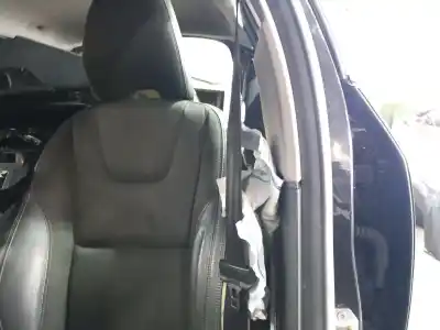 Peça sobressalente para automóvel em segunda mão  por VOLVO V60 I (155)  Referências OEM IAM 39818841  