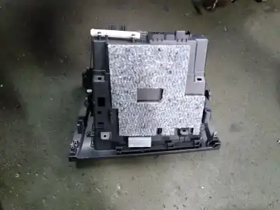 Peça sobressalente para automóvel em segunda mão  por VOLVO V60 I (155)  Referências OEM IAM 39809227  