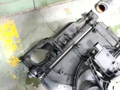 Peça sobressalente para automóvel em segunda mão radiador de água por volvo v60 i (155) d2 referências oem iam 31338765  